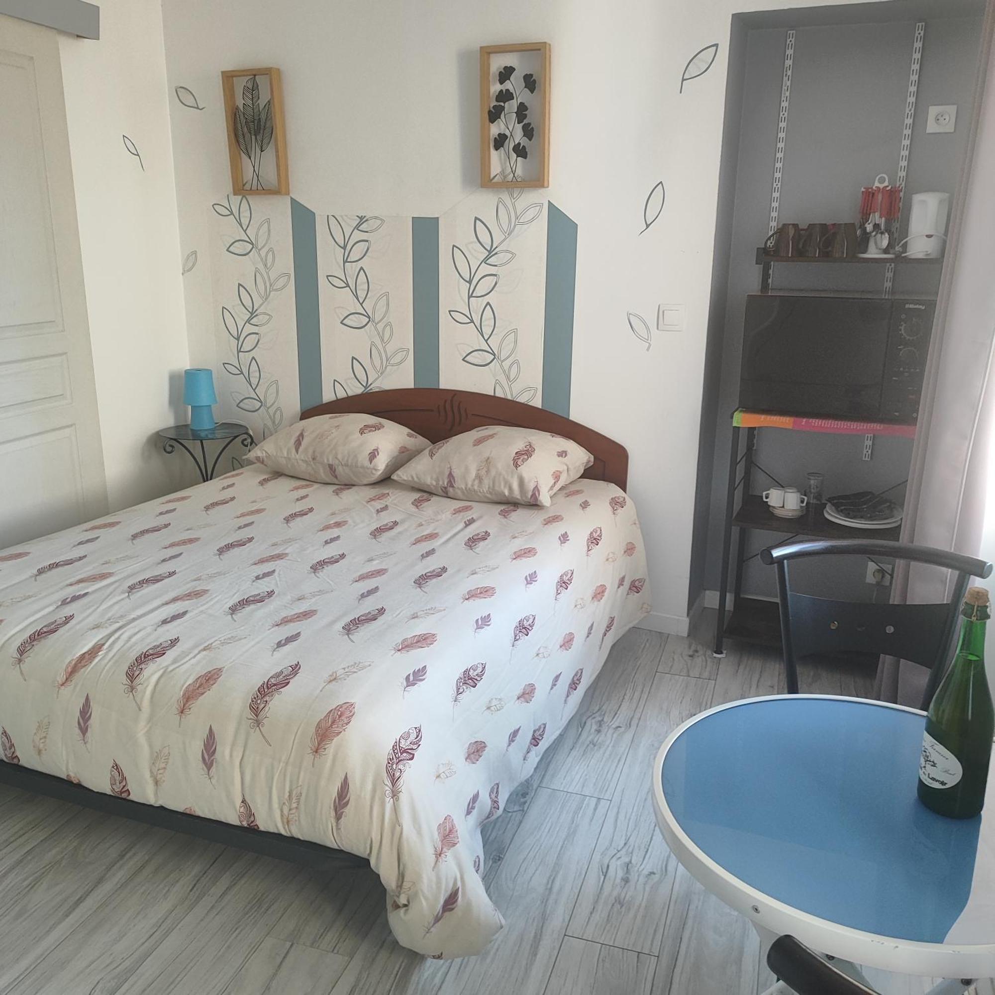 Chambre Pour 2 Personnes A Formigny Rdc Ngoại thất bức ảnh